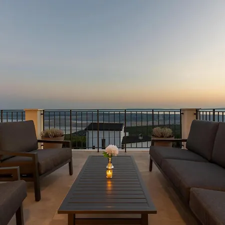 Margo Loretta Шмрика