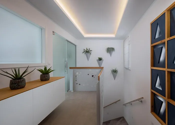 Margo Loretta * Šmrika